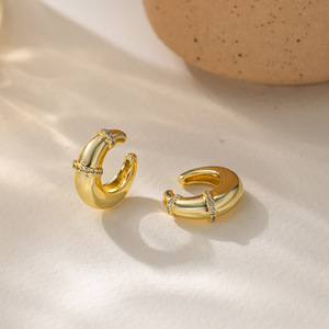 Fashion <b>Cuff</b> <b>Earrings</b> Gold Geometric Shape Unisex <b>Ear</b> Clip <b>Earring</b> With Zircon Detail Spring 2025 Yiwu Origin - Product Image 3