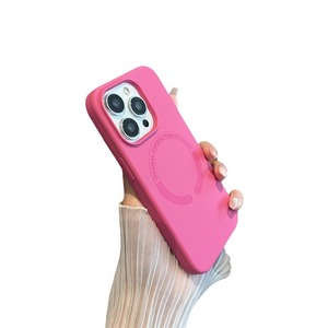 เคสโทรศัพท์มือถือ iPhone Pro Max แบบกันกระแทก ผลิตจากซิลิโคนเหลว พร้อมแม่เหล็กดูดติด และเคลือบผิวด้วยไฟฟ้า - Product Image 5