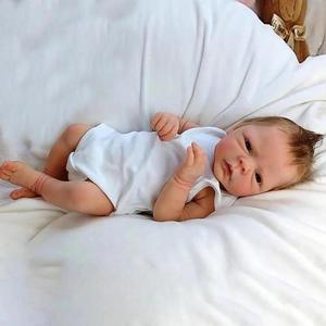 Muñeca Reborn Hecha a Mano de 18 Pulgadas, Muñeca Realista de Bebé Recién Nacido, el Mejor Regalo para Niñas - Product Image 1