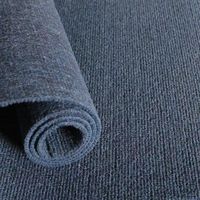 Moquette d'exposition en aiguilletage vert jetable 100% polyester à côtes, utilisée pour la maison, les événements et les mariages, provenant d'une usine chinoise