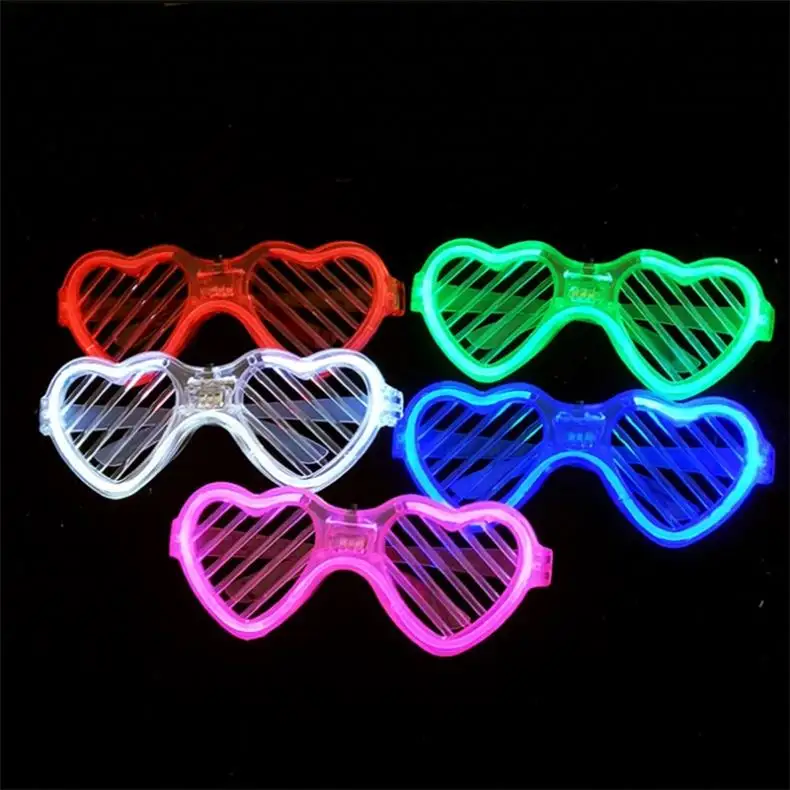 YYPD kacamata bentuk hati Led, kacamata plastik kreatif bentuk hati menyala, mainan pesta, kacamata rana Rave, kacamata bersinar, perlengkapan konser
