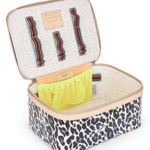 Estuches cosméticos radiantes atractivos polimáticos Leopardesstrain Estuches cosméticos abundantes profundos lujosos para dama de honor - Product Image 3