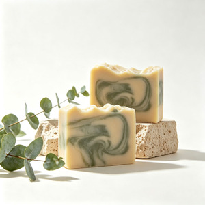 Savon Artisanal au Suif de Bovins Élevés en Pâturage avec Logo Personnalisé, Procédé à Froid, Huiles Naturelles, Hydratant Visage et Corps, Pour Tous Types de Peau - Product Image 4