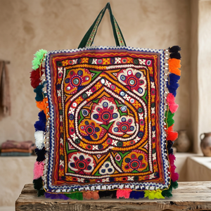 กระเป๋าถือสวยสวยเก๋ Banjara Tote Bag ชนเผ่า Banjara - Product Image 3