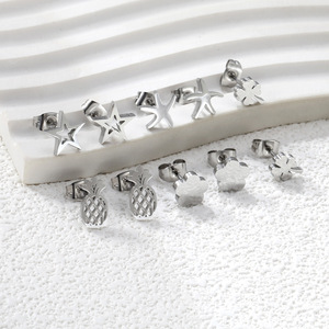 ต่างหูสแตนเลสสตีลรูปดาว รูปกากบาท รูปดอกไม้ รูปสับปะรด รูปพระจันทร์ เครื่องประดับแฟชั่นสตรี ET110401s - Product Image 3