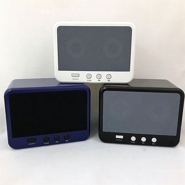 Simple Luxury Design USB Charging Wireless Speaker Square Shape Portable Speaker
