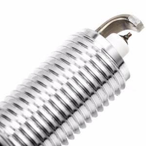 Japan Original NGK Hochwertige Zündkerze 9723 #   SILZKAR7B11 für KIA K3 2012.10 1.8L/K4 2014.9/K5 2.0L HYUNDAI IX25/IX24 ELANTRA - Product Image 5