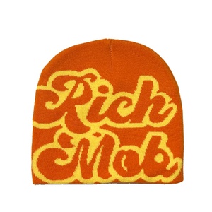 Gorros de punto elásticos ligeros con diseño jacquard de letras Hip Hop Y2K, lazos y bloques de color camuflaje, cálidos para invierno, unisex, 100% acrílico. - Product Image 3