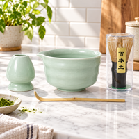 Service à thé Matcha vert émaillé personnalisé avec bol à bec verseur, support pour fouet, cuillère en bambou et Chasen pour cafés et boutiques de cadeaux