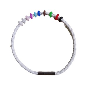 Pulsera de cordón de cuero de 3 mm, roja, trenzada, con anillos antideslizantes coloridos y cuentas espaciadoras para la fabricación de joyas y accesorios. - Product Image 2