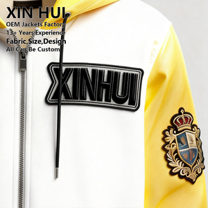 Chaqueta Bomber Varsity Personalizada para Hombre, de Invierno, Larga, con Capucha, Cierre de Cremallera, Parches Bordados, Mangas de Cuero en Contraste y Forro Polar - Product Image 3