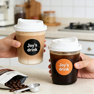 Vaso de Plástico Desechable de 90 mm con Logotipo Personalizado al por Mayor para Té de Burbujas Boba, Capacidad de 500 ml y 700 ml, Vaso de Plástico PP Duro para Refrescos - Product Image 1