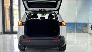 Toyota <span class=keywords><strong>RAV4</strong></span> 2.0L SUV 2024, el Más Vendido del Mundo - Estado de Exhibición, Alto Valor de Reventa, 20k Km, en Estado Premium para Reventa - Product Image 6