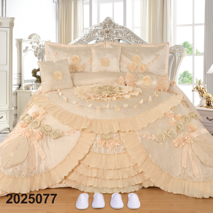 Ensemble de chambre à coucher luxueux en satin de haute qualité pour mariage. Couette de mariage, drap de lit, très vendus en France, au Canada et en Floride, États-Unis. - Product Image 4