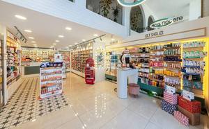 การออกแบบตกแต่งภายในร้านเครื่องสำอางบูติกสุดหรู |   อุปกรณ์จัดแสดงสินค้าทันสมัยเป็นมิตรกับสิ่งแวดล้อม ไฟ LED ครบวงจรสำหรับร้านค้าปลีกเครื่องสำอาง - Product Image 4