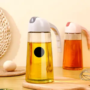 Kitchen Use Empty Round Auto Open Oil Bottle Glass Oil Dispenser With Handle 630ml Cooking Bottle