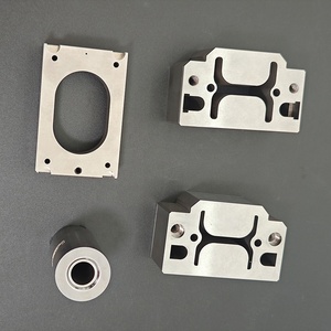 เครื่องเจียรโลหะ <span class=keywords><strong>CNC</strong></span> 0.002มม. อุปกรณ์เจาะแม่พิมพ์สแตนเลสงานตามสั่งความแม่นยำสูง - Product Image 4