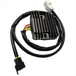 Régulateur de tension de moto redresseur accessoires de moto 31600-KPC-D51 RR400BJ2 pour <span class=keywords><strong>Honda</strong></span> XL125V <span class=keywords><strong>Varadero</strong></span> <span class=keywords><strong>125</strong></span> 2007-2016 - Product Image 1