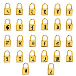 <span class=keywords><strong>2023</strong></span>เครื่องประดับแฟชั่นจี้ล็อคสแตนเลสพร้อมตัวอักษร - Product Image 5