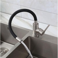 Robinet de cuisine en acier inoxydable au design moderne avec tuyau en silicone, rotation universelle, eau chaude et froide pour évier, idéal pour la vaisselle et le lavage