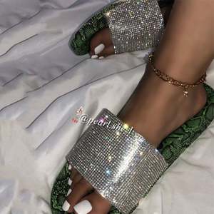 Sandalias planas de plástico para mujer, chanclas de Pvc, para verano - Product Image 3