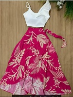 Ensemble deux pièces asymétrique pour femme : crop top imprimé floral et jupe longue – Tenue d'été pour resort – Vente en gros personnalisée
