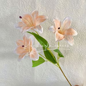 Monet's Garden <b>Silk</b> Lily Artificial <b>Flower</b> Single Branch High Simulation Wedding Decoration Home Props - Product Image 2