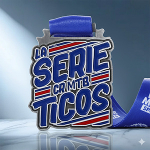 เหรียญรางวัลสำหรับนักปั่นจักรยานเสือภูเขา ทำจากโลหะผสมสังกะสี ชุบเงินโบราณเคลือบเงา พร้อมโลโก้ 3 มิติ ดีไซน์ตัวอักษรแบบกำหนดเอง พร้อมริบบิ้น - Product Image 2