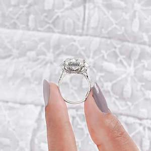 Anillos de diamantes de laboratorio nupcial de diseño minimalista para mujer, Halo de tres diamantes cultivado en laboratorio de corte radiante cuadrado con anillos de acento al por mayor - Product Image 5