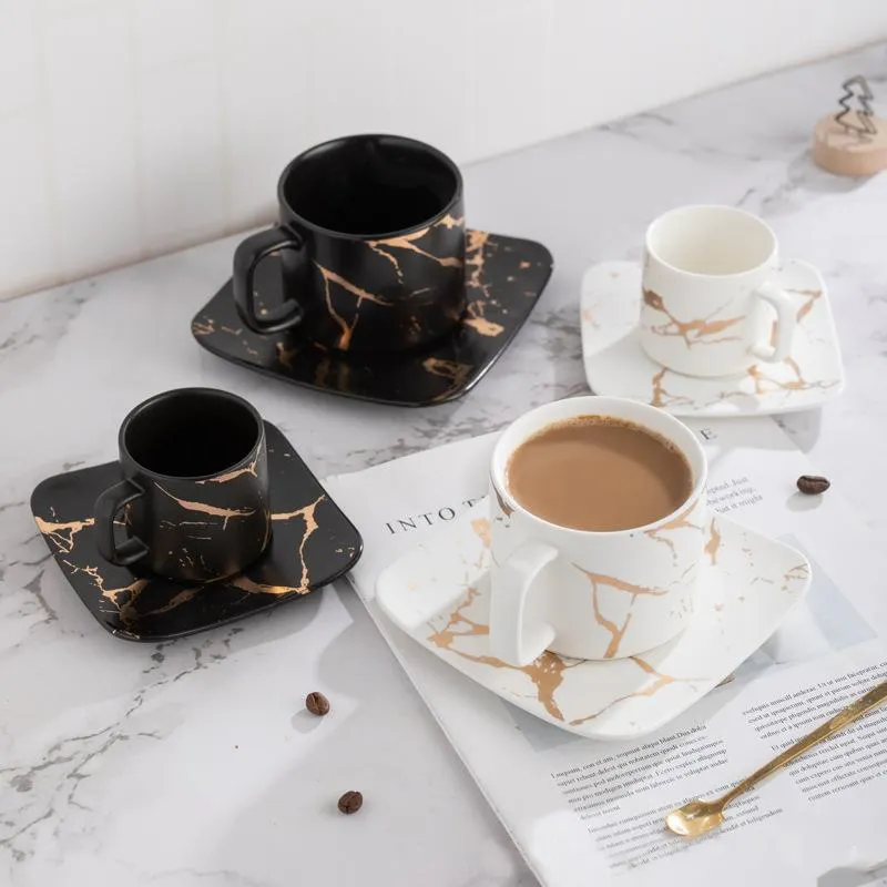 100/250ml नॉर्डिक आईएनएस लक्जरी संगमरमर गोल्ड कप और तश्तरी कॉफी कप सेट पीने पानी चाय कॉफी चीनी मिट्टी कप के लिए पार्टी