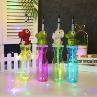 Gobelets en plastique jetables à LED en forme de dinosaure de dessin animé pour bière et fêtes, vente en gros