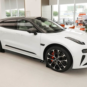 Zeekr 001FR Usado en Venta, Auto Eléctrico con Volante a la Izquierda, Asientos de Cuero, Llantas R19, Cámara Trasera, China - Product Image 4