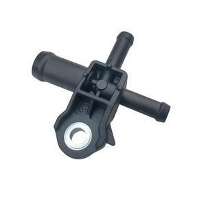 Conector de Tubería de Agua de Válvula de Tres Vías Honda 19110-5AA-A00 con Rosca Macho para Uso en Autos CRV, Accord y Civic - Product Image 2