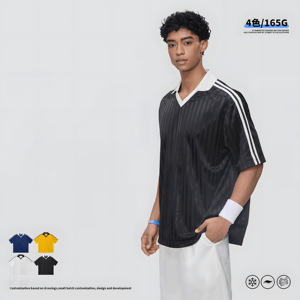 Camiseta Deportiva UCM Estilo Fútbol con Cuello en V, Apliques Retro a Rayas, Manga Corta, Ligera y Fresca para Actividades al Aire Libre - Product Image 3