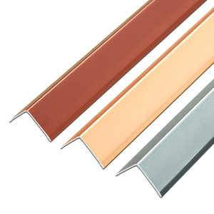 Bande de fermeture à angle droit en forme de L en alliage d'aluminium de 1.4mm d'épaisseur avec adhésif de 1.4mm pour la protection - Product Image 1