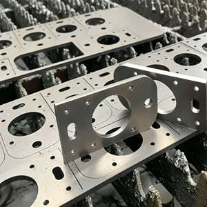 Máquina de Corte Láser de Fibra Portátil de 6000W, Cortadora Láser de Precisión CNC para Metal y Acero - Product Image 6