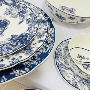 European Style 41pcs Luxury Bone China Dinner <b>Set</b> Porcelain Dessert Plate - Product Image 5