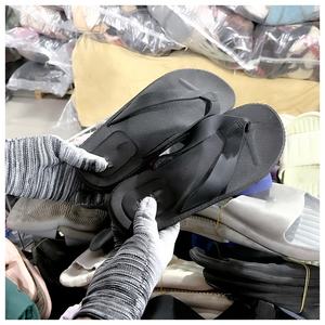 GZ Fabricante Fornecedor Usado Sapatos Mix Alta Qualidade Misturado Segunda Mão Sapatos para Crianças Crianças Mulher Homem Usado Sapatos os Chinelos - Product Image 2