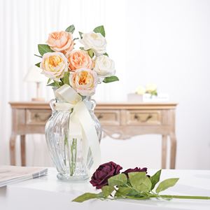 Composizione Floreale Realistica di Alta Qualità con Rose Artificiali Multi-Teste - Product Image 5