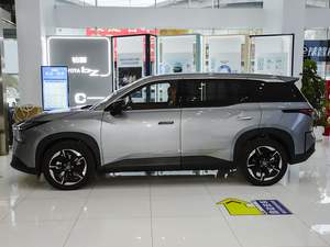 टोयोटा Bz3x इलेक्ट्रिक वाहन 430/520/610 किमी ड्राइविंग रेंज स्वचालित पैनोरामिक सनरूफ 360 कैमरा R20 बाएं - Product Image 4