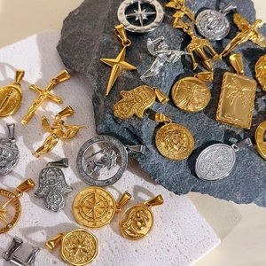 Pendentifs en gros plaqués or PVD, compas étoile du <span class=keywords><strong>Nord</strong></span> et croix, pour colliers, bijoux fantaisie en acier inoxydable, breloques - Product Image 2