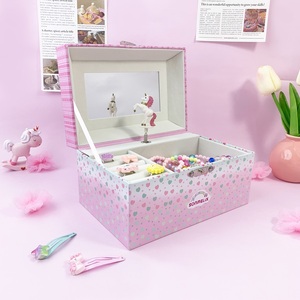 Boîte à musique à manivelle Yiyu moderne et personnalisée avec miroir, en papier écologique, pour cadeaux <span class=keywords><strong>de</strong></span> Noël pour bébés - Product Image 4