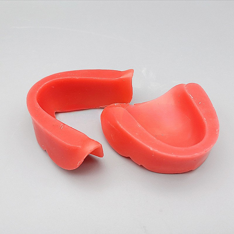 Cire d'arrangement dentaire rouge pour dents manquantes