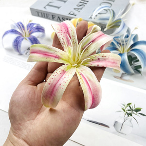 Tête de fleur de lys artificielle 10 cm en soie, kit de matériel pour décoration de mariage et épingles à cheveux DIY - Product Image 3