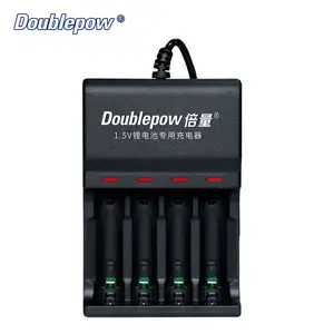 Quick Charging LED Indicator 4-Slot Rechargeable 1.5v Lithium Ion Battery Charger with 5W Output Power