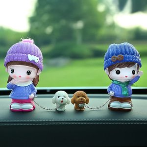 รูปปั้นเรซิ่นรูปสุนัขเดินเล่น ของสะสมตกแต่งภายในรถยนต์ - Product Image 2