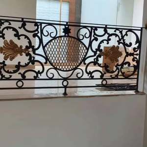 Rampe de balcon moderne en fer forgé noir, panneau de sécurité décoratif en métal découpé au laser pour escalier intérieur - Product Image 1