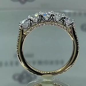 Anello con Cristallo Singolo per Donne, Tono Dorato, Elegante per Uso Quotidiano, Accessorio di Moda - Product Image 2