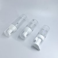 Produit chaud 30/60ml bouteille en mousse plastique avec pompe à mousse pour l'emballage de soins personnels