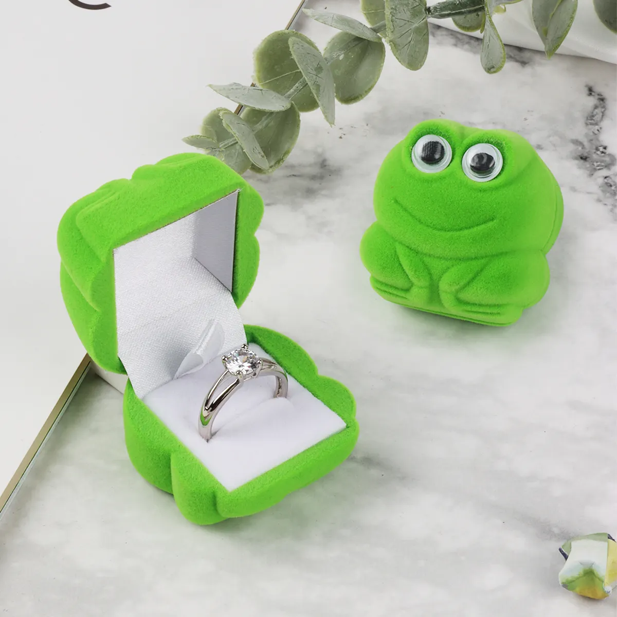 Bague à bijoux en forme de grenouille, boîte à bijoux de haute qualité, cadeau amusant pour enfants